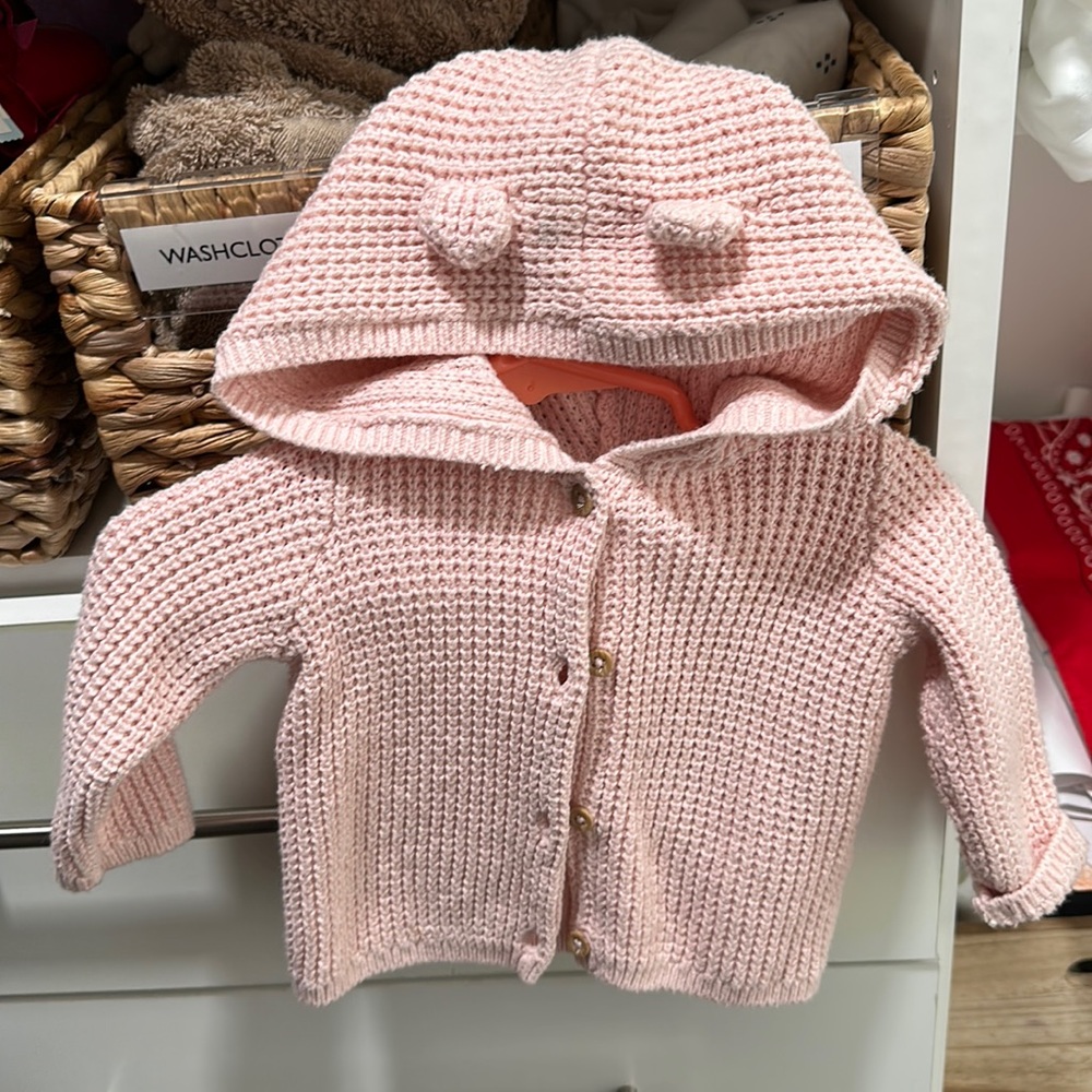 Baby Pink hood sweater